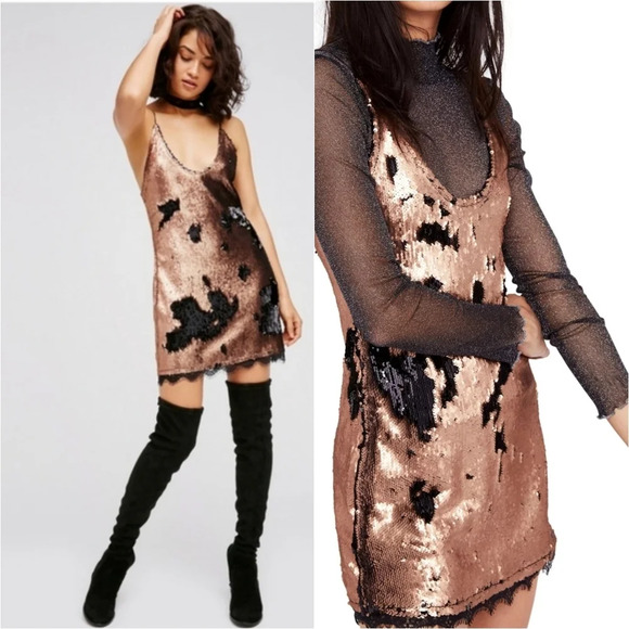 NWT FREE PEOPLE Seeing Double sequin Slip Dress in Black Size Small - Picture 1 of 9